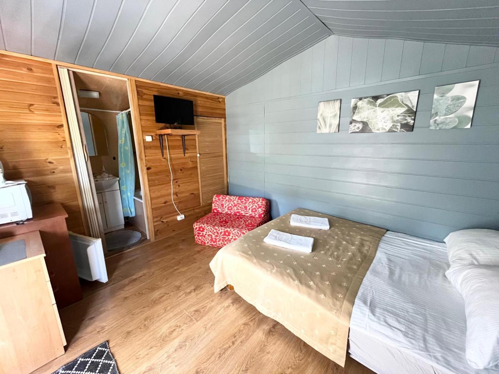 Letniskowe Ster Lodge *